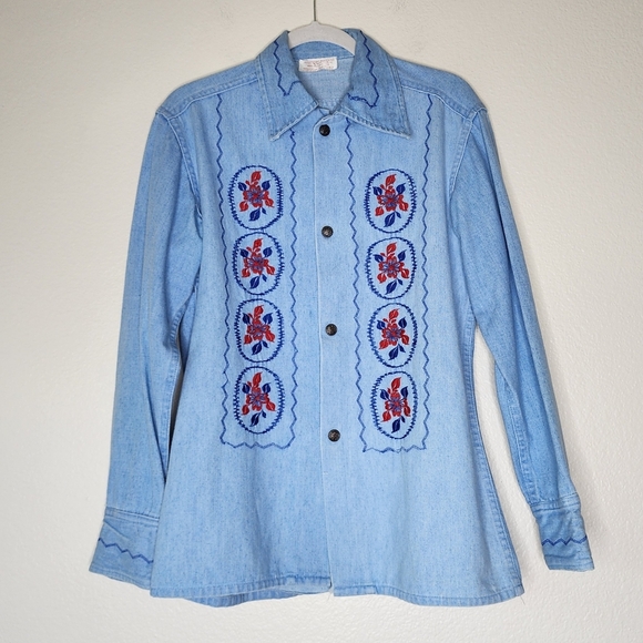 Vintage Other - Vintage DORDADOS AZTECA Embroidered Denim Button Down Top 38